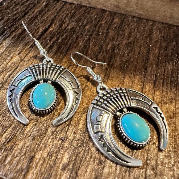 Turquoise Stone Bohemian Vintage Squash Droplet Dangle Earrings with Gift Box - Picture 5 of 8